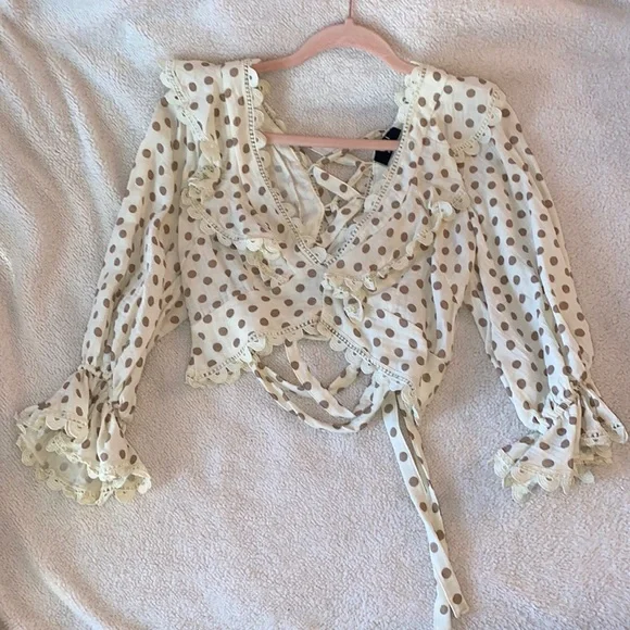 Vici Edna crochet polka dot crop top - Picture 2 of 7